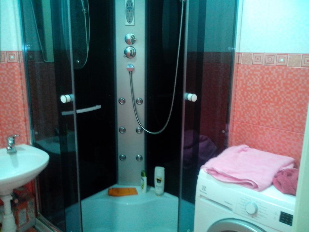 Apartment Syrec Kiev Exterior foto